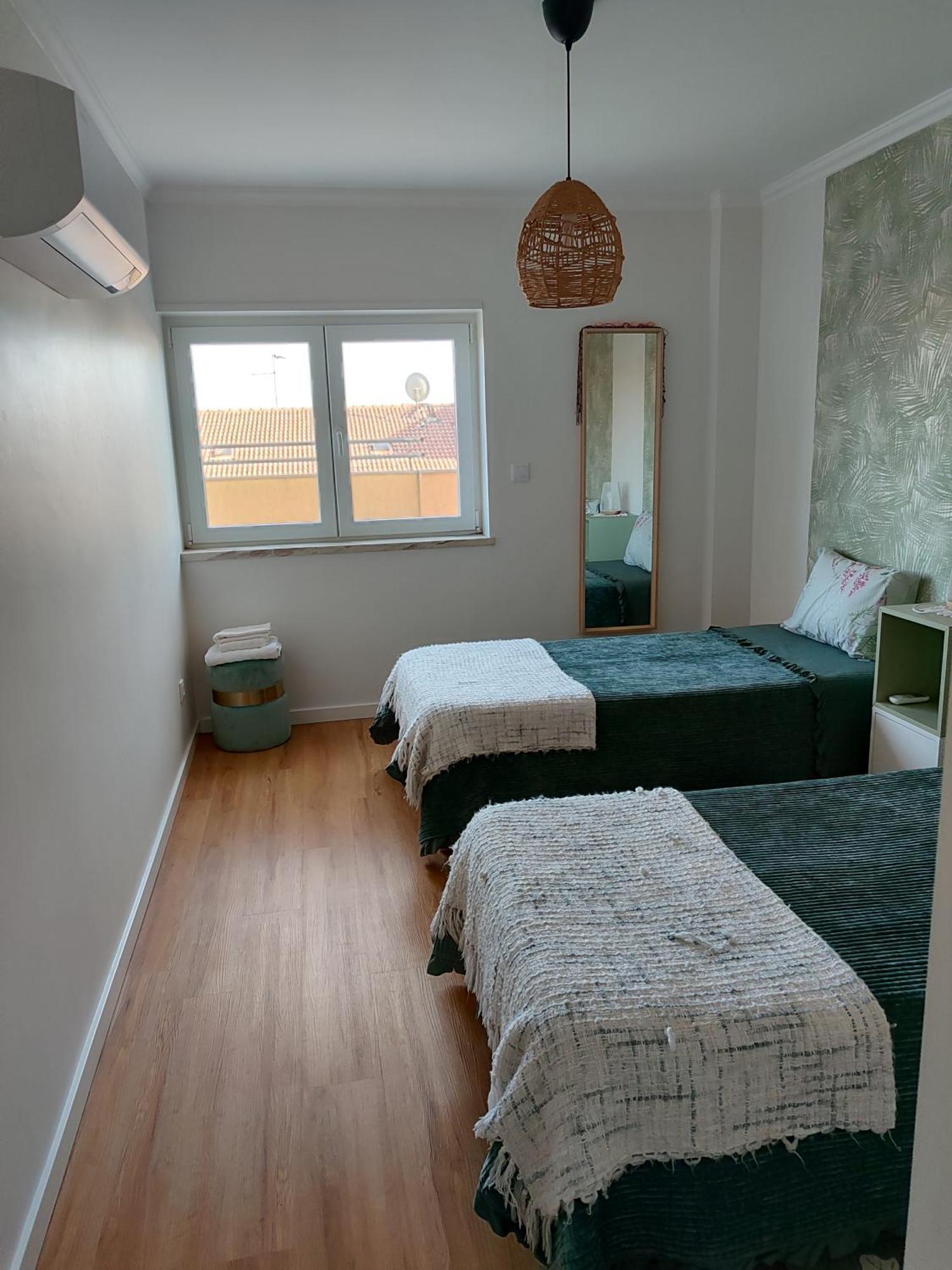 Zelu Apartamento Centro Da Guarda Exteriör bild